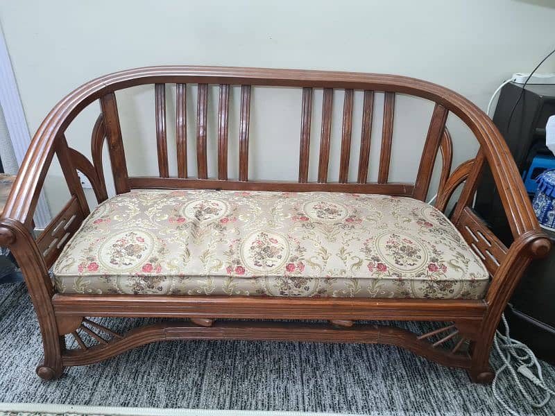 4 seater Chinese Sofa Set 0