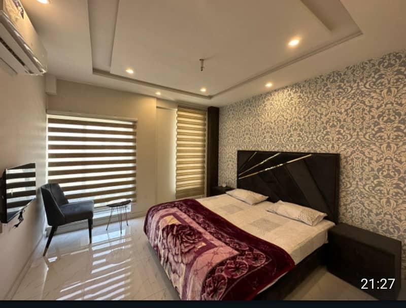 1 Bedroom VIP Full furnish flat per day available in Bahria town Lahore 2