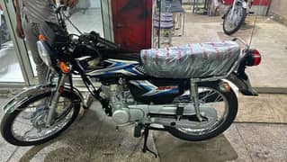 Honda 125 brand new 15km Chala howa argent sale