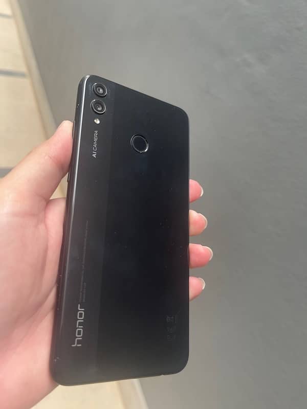 Huawei Honor 8X 4