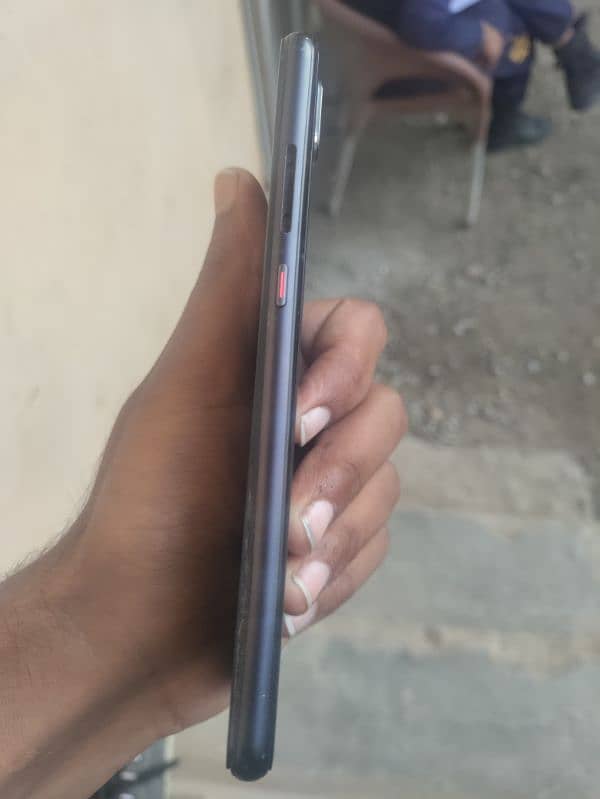 Huawei p20 4 128 exchange karna hai 3