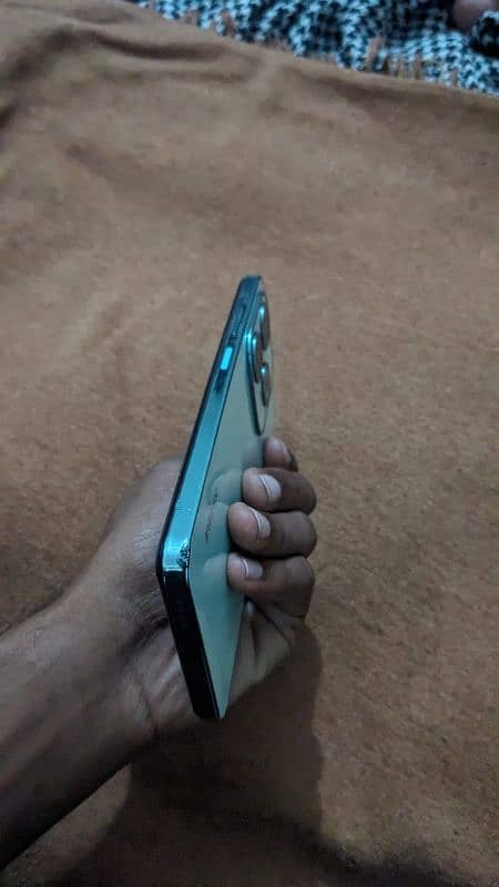 Infinix Hot 40i 2