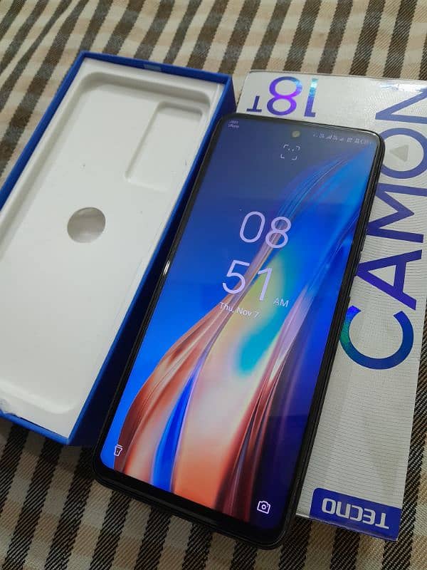 Camon 18t (128+4) 10 by 10 Condition 0