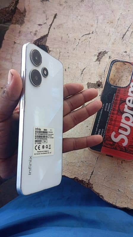 Infinix hot 30 play 8 mouth used 2