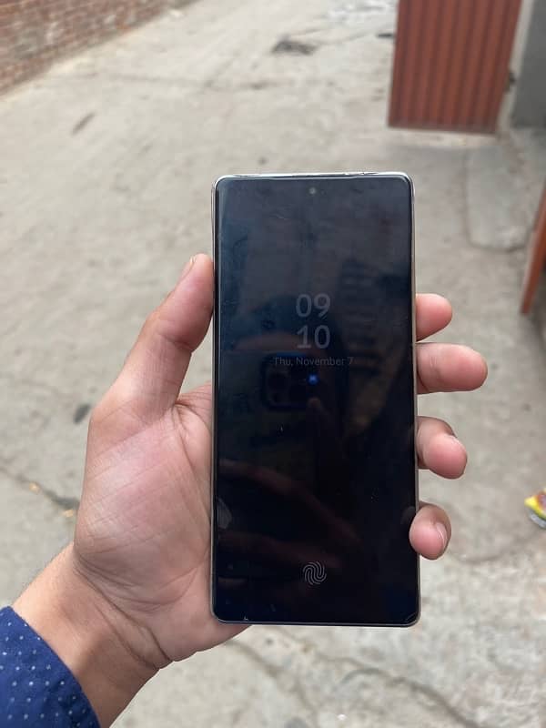 infinix note 40 8+5/256 0