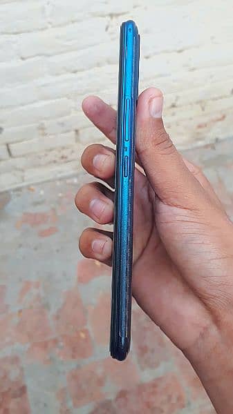 infinix hot 8 mobile 4 GB Ram 64 GB Rom 2