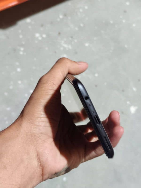 Urgent Sale Oneplus 5t 3