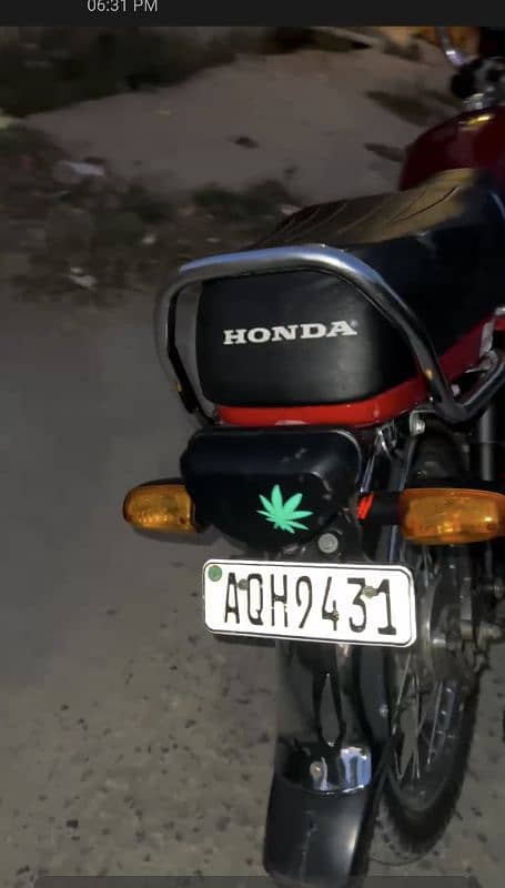 I am selling for Honda CD 70 All punjab Register 7