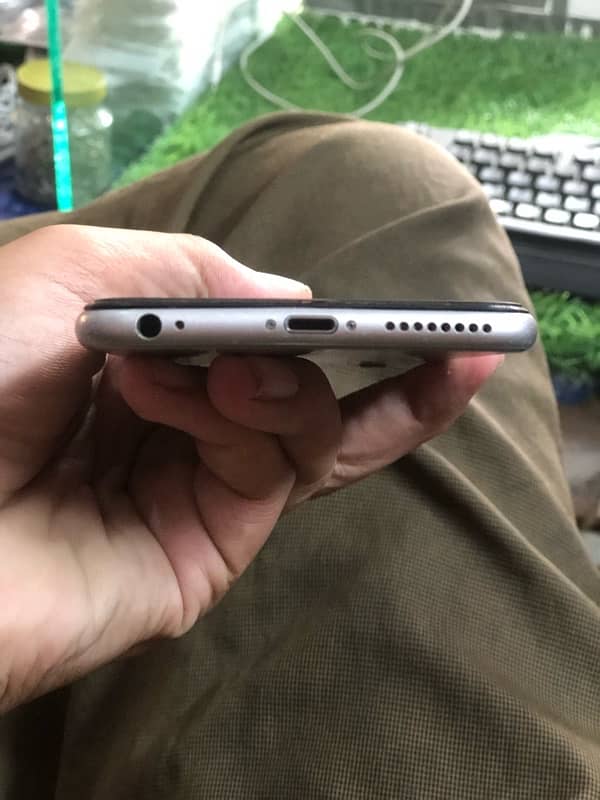 IPhone 6s Plus Non PTA 7