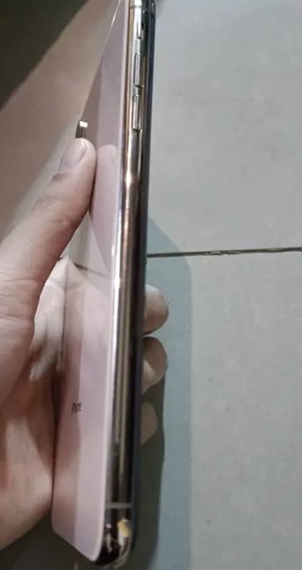 iPhone xs max non pta 3