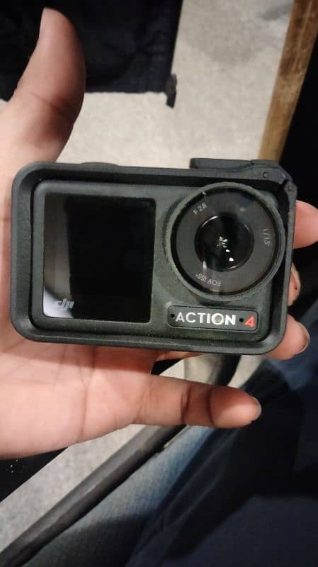 DJI Action 4 with box 2 month used 5