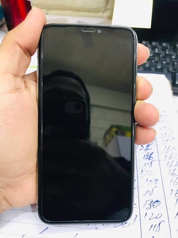 iPhone X 64GB ph:03312514970 1