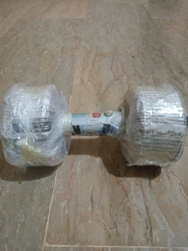 High quality dumbell. Single dumbell. 4kg each side. 2