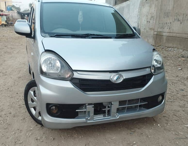 Daihatsu Mira 2016 0