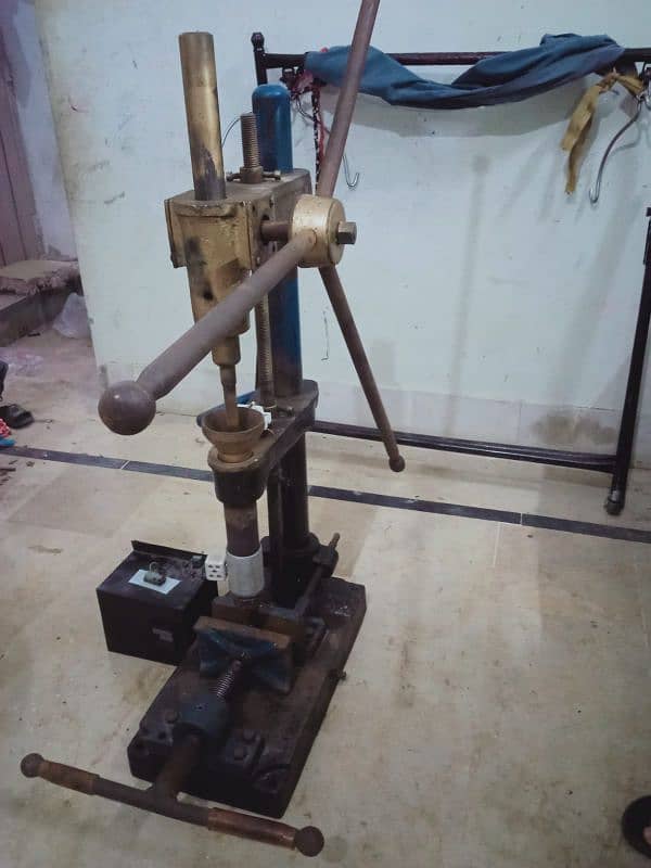 hand molding machine 2