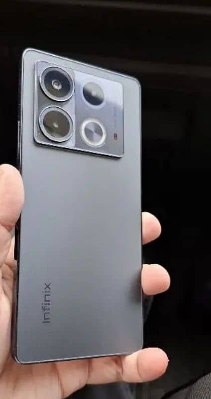 Infinix note 40 0