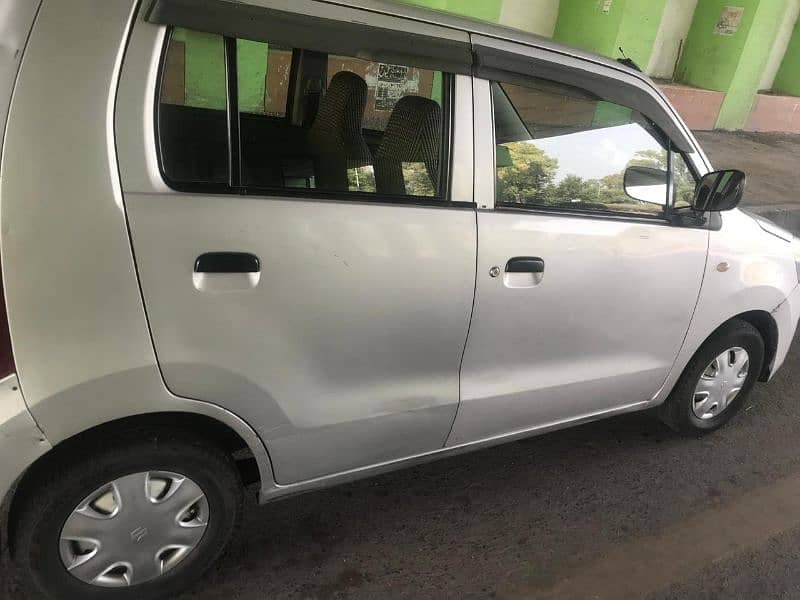 Suzuki Wagon R 2016 5