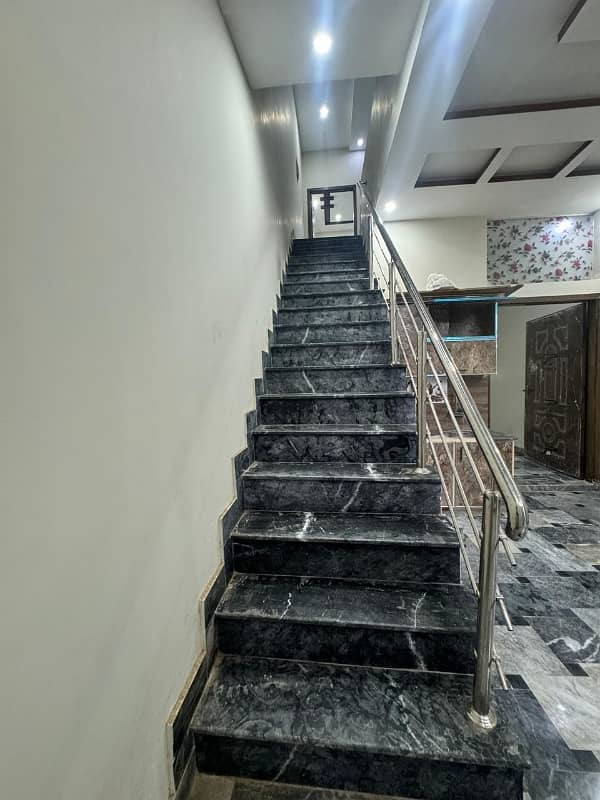 Ready To rent A House 5 Marla In Bahria Town - Sector C Lahore 1