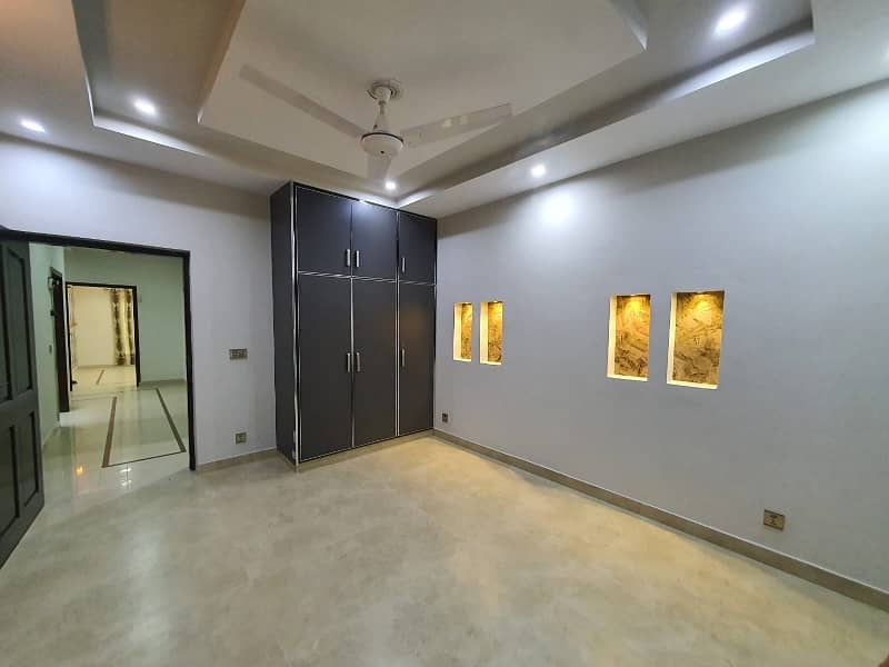 Ideal House Is Available For rent In Lahore 0