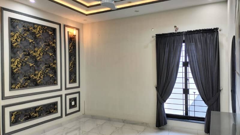 Ideal House Is Available For rent In Lahore 7