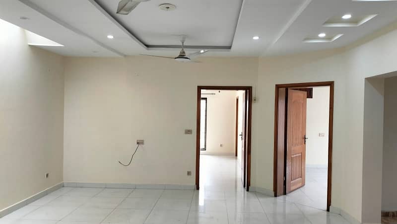 Good 500 Square Feet Flat For rent In Bahria Town - Sector E 6