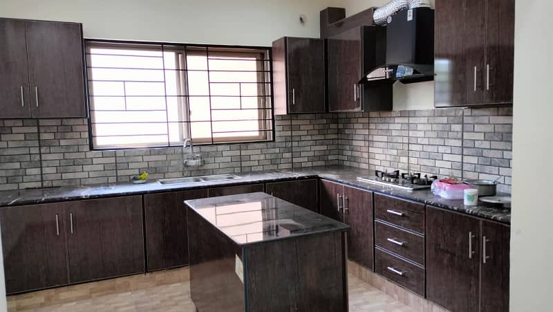 Good 500 Square Feet Flat For rent In Bahria Town - Sector E 8