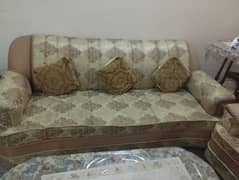 Sofa Set with table set in very good condition for sale