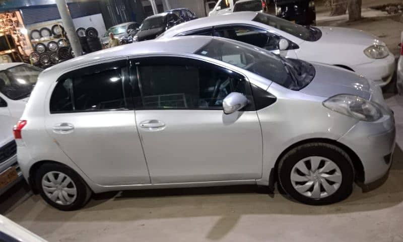 Toyota Vitz 2010 1