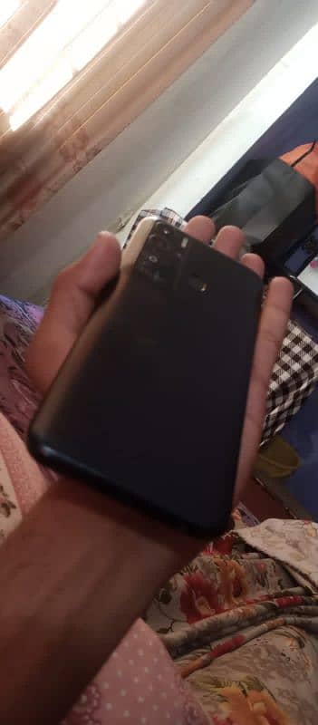 Tecno Pova neo 1