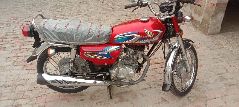 Honda 125 2022 model 03091676016 contact number 0