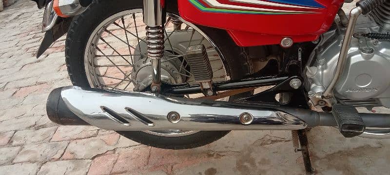 Honda 125 2022 model 03091676016 contact number 2