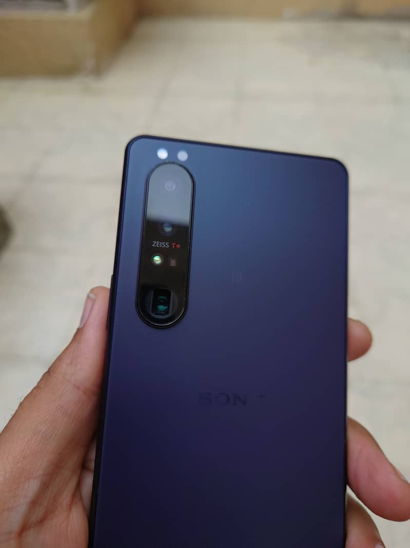 sony xperia 1 mark 3 6