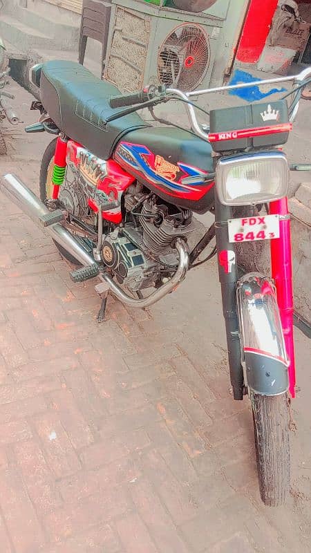 Honda full ok ha koi masala ni ha 03107454440 WhatsApp ya call 2