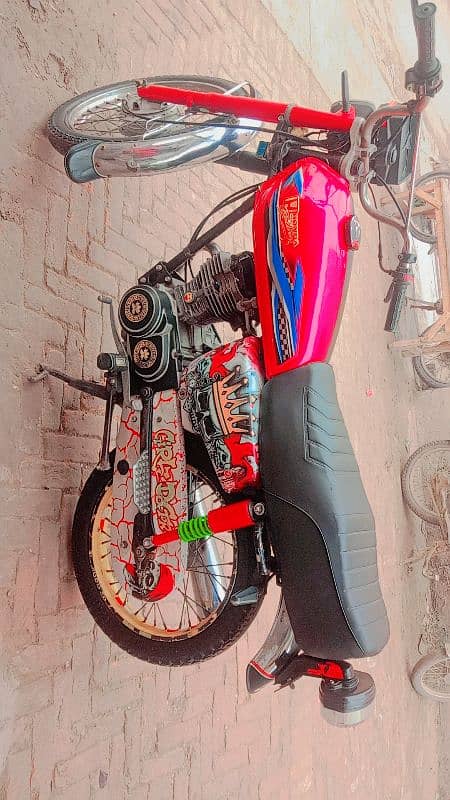 Honda full ok ha koi masala ni ha 03107454440 WhatsApp ya call 3