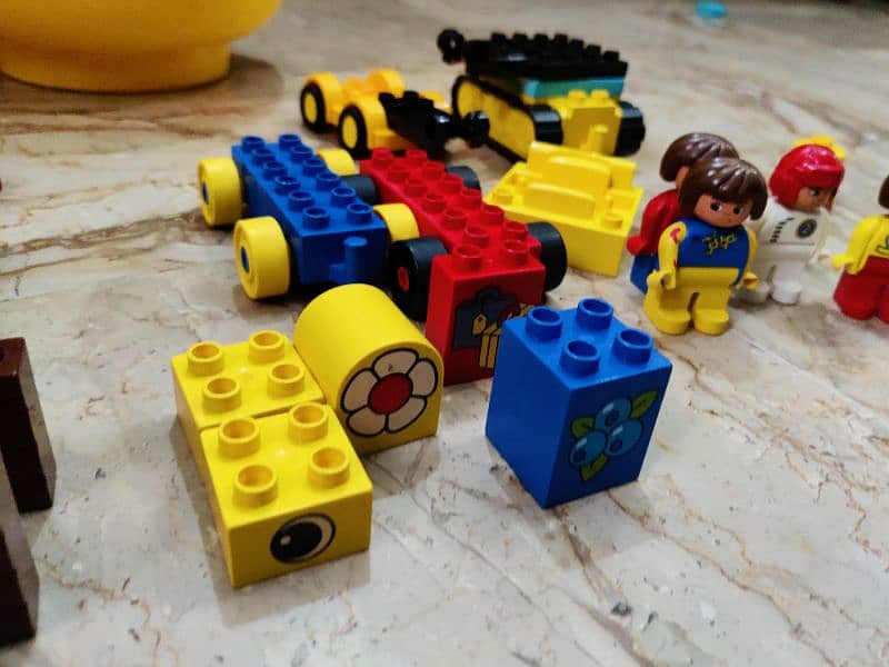 Original Lego Duplo Blocks Cars, Figures and Storage Box 7