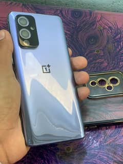 OnePlus 9 5g Singal Sim Approved