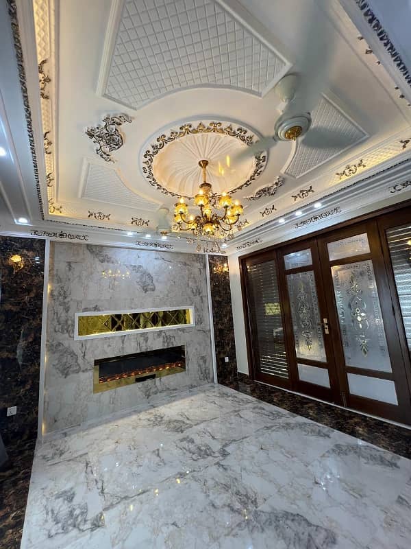 10.75 marla ultra luxurious house for sale in bahria town lahore 11