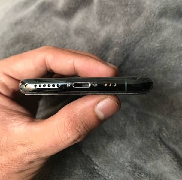 iPhone 11 pro Non Pta 1