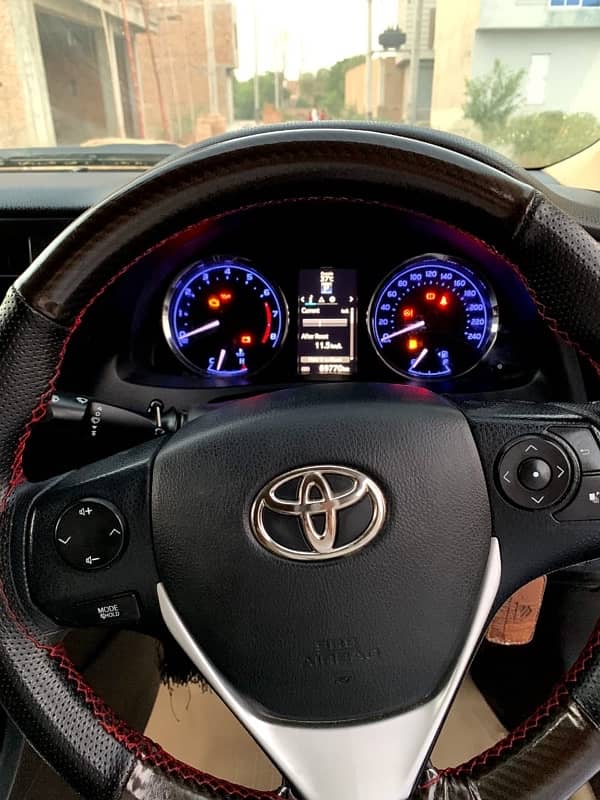 Toyota Corolla Altis 2018 5