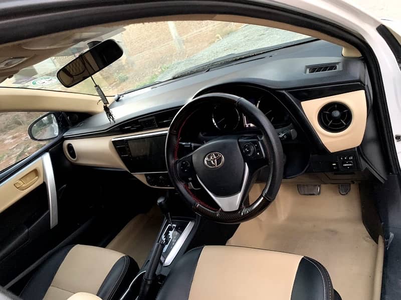 Toyota Corolla Altis 2018 6