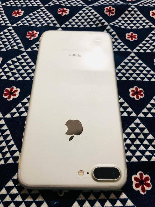 Iphone 7 Plus 64GB Used, perfect condition 13