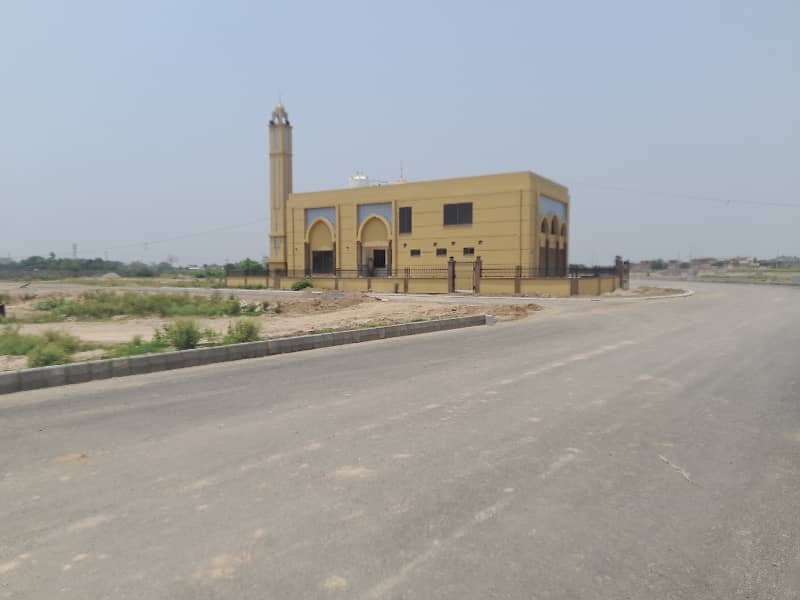 10 Marla Green Plot For Sale In Wapda City 16