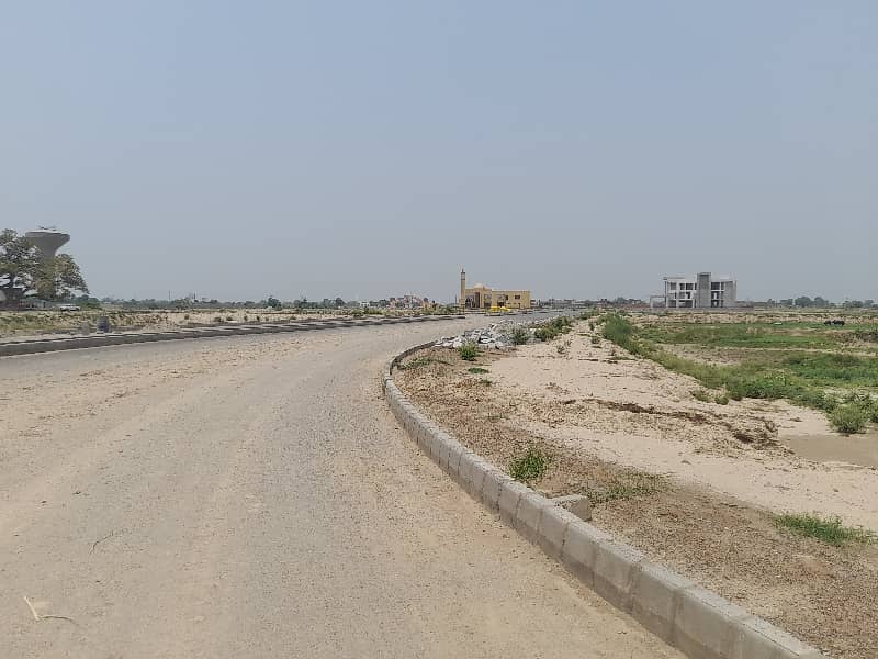 10 Marla Green Plot For Sale In Wapda City 19