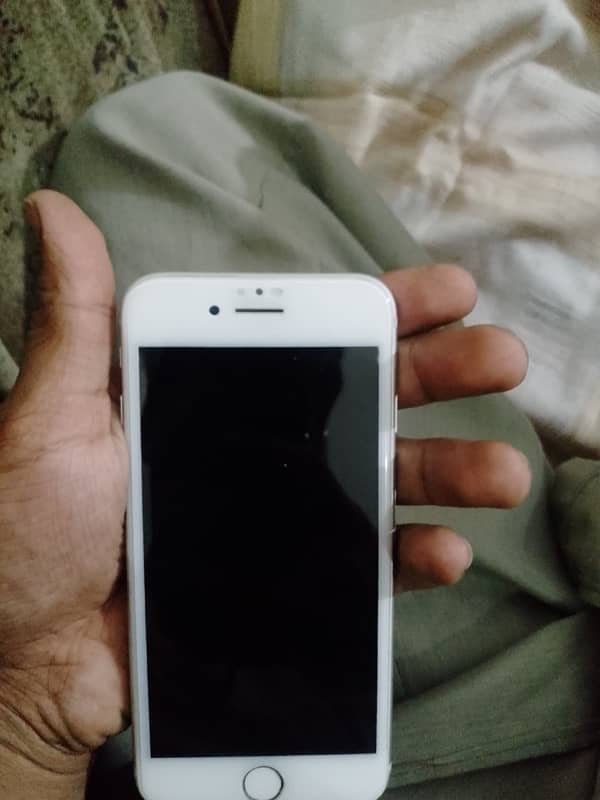 IPhone 7 Bypass urgent sale 3