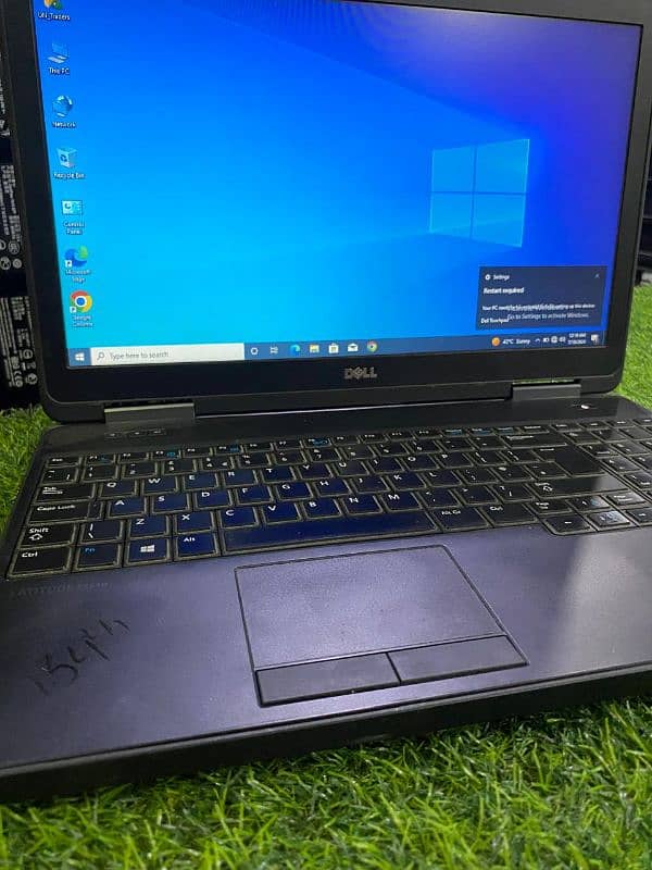 DELL LATITUDE 0