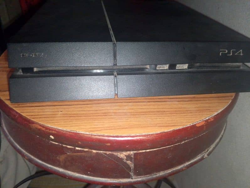 PS4 Good condition (1TB) 0