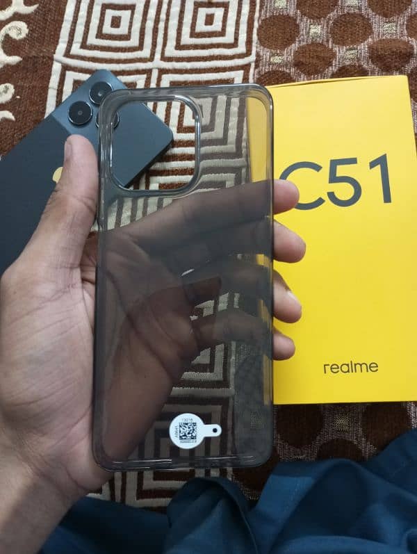 Realme C35 6