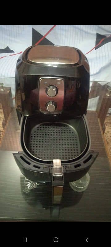 I zone 6liter air fryer 4