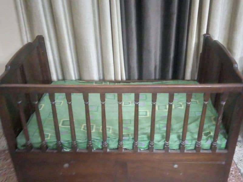 Wooden Baby Cot 3