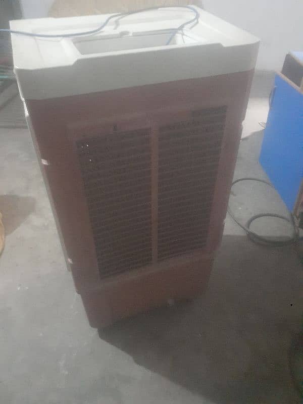 used cooler urgent sale 3